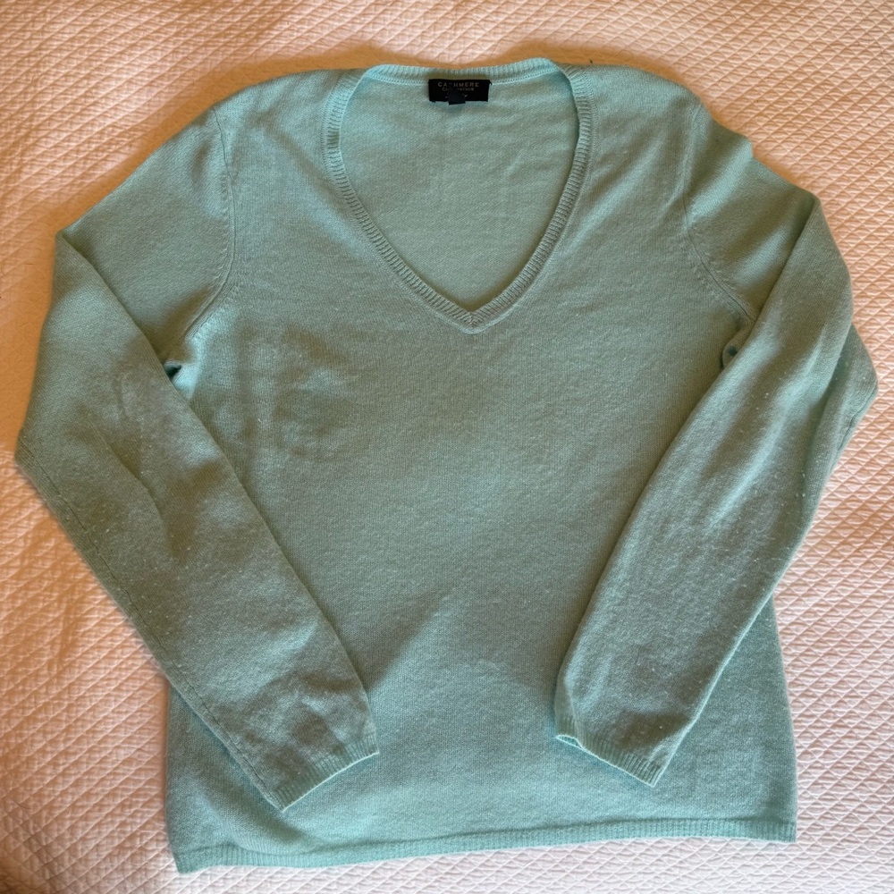 Charter Club 100% Cashmere V-Neck Sweater Light Aqua Blue